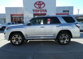 Toyota 4Runner 2018 на тест-драйве, фото 2