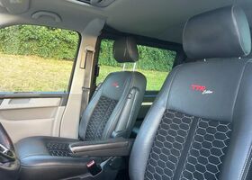 Фольксваген Transporter 2018 у Європі на Automoto.ua Чорний Фольксваген Transporter, об'ємом двигуна 1.97 л та пробігом 187 тис. км за 31431 $, фото 7 на Automoto.ua