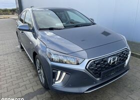 Хендай Ioniq, объемом двигателя 1.58 л и пробегом 49 тыс. км за 16782 $, фото 2 на Automoto.ua