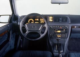 Опель Сенатор, Седан 1988 - 1993 B 3.0 (177 hp)