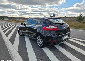 Рено Меган 2010 у Європі на Automoto.ua Чорний Рено Меган, об'ємом двигуна 1 л та пробігом 296 тис. км за 3269 $, фото 1 на Automoto.ua