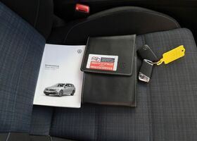 Фольксваген Пассат Вариант 2021 в Европе на Automoto.ua Серый Фольксваген Пассат Вариант, объемом двигателя 1.4 л и пробегом 141 тыс. км за 19355 $, фото 18 на Automoto.ua