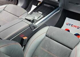 Мерседес ГЛА-Класс 2020 в Европе на Automoto.ua Черный Мерседес ГЛА-Класс, объемом двигателя 1 л и пробегом 155 тыс. км за 119900 $, фото 12 на Automoto.ua