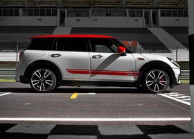 Тест-драйв нового автомобиля Mini Cooper Clubman 2021