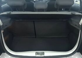 Шевроле Спарк 2010 в Европе на Automoto.ua Серебряный Шевроле Спарк, объемом двигателя 1 л и пробегом 87 тыс. км за 3798 $, фото 14 на Automoto.ua