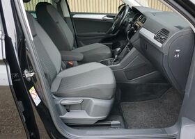 Фольксваген Тігуан 2017 у Європі на Automoto.ua Чорний Фольксваген Тігуан, об'ємом двигуна 1.4 л та пробігом 78 тис. км за 28647 $, фото 9 на Automoto.ua