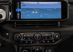 Джип Вранглер 2024 в Европе на Automoto.ua Белый Джип Вранглер, объемом двигателя 2 л и пробегом 50 тыс. км за 59503 $, фото 11 на Automoto.ua