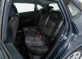 Хендай і20 2022 у Європі на Automoto.ua Синій Хендай і20, об'ємом двигуна 1 л та пробігом 72 тис. км за 16908 $, фото 30 на Automoto.ua