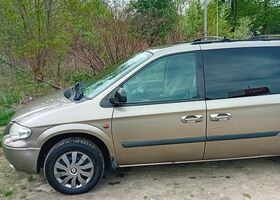 Крайслер Grand Voyager, об'ємом двигуна 2.78 л та пробігом 195 тис. км за 2138 $, фото 7 на Automoto.ua