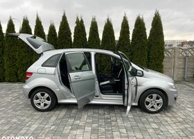 Мерседес Б-клас 2009 у Європі на Automoto.ua Мерседес Б-клас, об'ємом двигуна 1 л та пробігом 204 тис. км за 4335 $, фото 3 на Automoto.ua