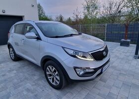 Кіа Sportage, об'ємом двигуна 1.59 л та пробігом 167 тис. км за 12073 $, фото 4 на Automoto.ua