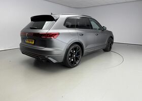 Фольксваген Туарег 2024 в Европе на Automoto.ua Серый Фольксваген Туарег, объемом двигателя 3 л и пробегом 66 тыс. км за 85020 $, фото 1 на Automoto.ua