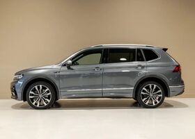 Фольксваген Tiguan Allspace 2020 в Европе на Automoto.ua Серый Фольксваген Tiguan Allspace, объемом двигателя 1.98 л и пробегом 118 тыс. км за 41949 $, фото 6 на Automoto.ua