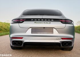 Порше Panamera, об'ємом двигуна 4 л та пробігом 101 тис. км за 101447 $, фото 11 на Automoto.ua