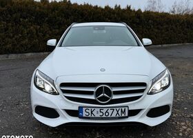Мерседес Ц-Класс 2015 в Европе на Automoto.ua Белый Мерседес Ц-Класс, объемом двигателя 1 л и пробегом 280 тыс. км за 49900 $, фото 11 на Automoto.ua