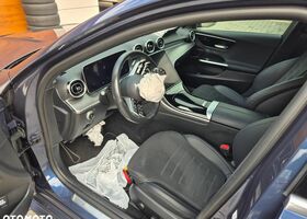 Мерседес Ц-Клас 2023 у Європі на Automoto.ua Синій Мерседес Ц-Клас, об'ємом двигуна 1 л та пробігом 32 тис. км за 23366 $, фото 21 на Automoto.ua