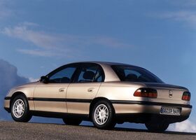 Опель Омега, Седан 1994 - 2004 B 2.0 i 16V