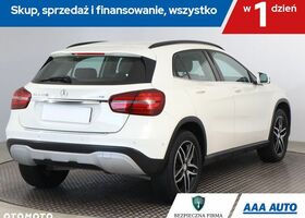 Мерседес ГЛА-Клас 2017 у Європі на Automoto.ua Білий Мерседес ГЛА-Клас, об'ємом двигуна 1 л та пробігом 160 тис. км за 19371 $, фото 5 на Automoto.ua