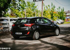 Хендай i30, объемом двигателя 1.4 л и пробегом 127 тыс. км за 5810 $, фото 3 на Automoto.ua