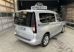 Фольксваген Кадді 2022 у Європі на Automoto.ua Срібний Фольксваген Кадді, об'ємом двигуна 1.5 л та пробігом 61 тис. км за 28750 $, фото 3 на Automoto.ua