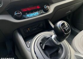 Киа Sportage, объемом двигателя 1.69 л и пробегом 130 тыс. км за 10043 $, фото 30 на Automoto.ua