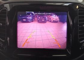 Джип Компас 2019 в Европе на Automoto.ua Синий Джип Компас, объемом двигателя 1.6 л и пробегом 69 тыс. км за 20937 $, фото 11 на Automoto.ua