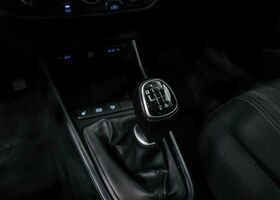 Хендай і20 2022 у Європі на Automoto.ua Синій Хендай і20, об'ємом двигуна 1 л та пробігом 72 тис. км за 16908 $, фото 24 на Automoto.ua