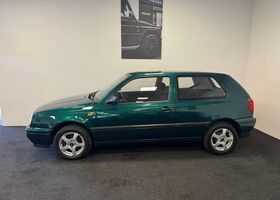 Фольксваген Гольф 1996 у Європі на Automoto.ua Зелений Фольксваген Гольф, об'ємом двигуна 0 л та пробігом 38 тис. км за 5825 $, фото 6 на Automoto.ua