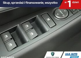 Хендай i30, объемом двигателя 1 л и пробегом 12 тыс. км за 18359 $, фото 17 на Automoto.ua