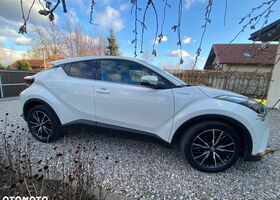 Тойота C-HR, объемом двигателя 1.8 л и пробегом 71 тыс. км за 18359 $, фото 8 на Automoto.ua