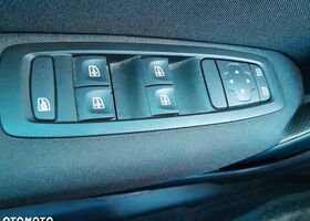 Рено Меган 2022 у Європі на Automoto.ua Сірий Рено Меган, об'ємом двигуна 1 л та пробігом 132 тис. км за 12809 $, фото 16 на Automoto.ua