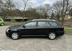 Тойота Авенсис, объемом двигателя 1.79 л и пробегом 312 тыс. км за 3844 $, фото 5 на Automoto.ua