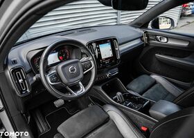 Вольво XC40, объемом двигателя 1.97 л и пробегом 121 тыс. км за 25680 $, фото 21 на Automoto.ua