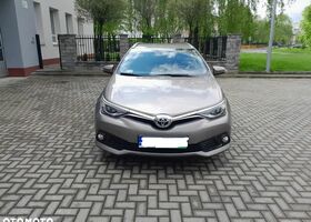 Тойота Аурис, объемом двигателя 1.6 л и пробегом 143 тыс. км за 10778 $, фото 27 на Automoto.ua