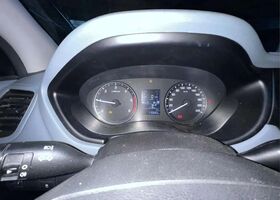 Хендай и20 2015 в Европе на Automoto.ua Белый Хендай и20, объемом двигателя 1.12 л и пробегом 171 тыс. км за 8744 $, фото 10 на Automoto.ua