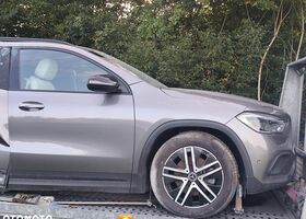 Мерседес ГЛА-Класс 2020 в Европе на Automoto.ua Серый Мерседес ГЛА-Класс, объемом двигателя 1 л и пробегом 91 тыс. км за 11356 $, фото 4 на Automoto.ua