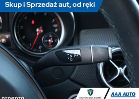 Мерседес ГЛА-Клас 2017 у Європі на Automoto.ua Білий Мерседес ГЛА-Клас, об'ємом двигуна 1 л та пробігом 160 тис. км за 19371 $, фото 13 на Automoto.ua