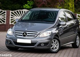 Мерседес Б-класс 2009 в Европе на Automoto.ua Серый Мерседес Б-класс, объемом двигателя 1 л и пробегом 219 тыс. км за 4819 $, фото 18 на Automoto.ua