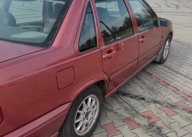 Вольво S70, об'ємом двигуна 1.98 л та пробігом 174 тис. км за 1944 $, фото 2 на Automoto.ua