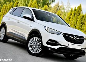 Опель Grandland X, об'ємом двигуна 1.56 л та пробігом 190 тис. км за 12289 $, фото 2 на Automoto.ua