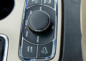 Джип Grand Cherokee, об'ємом двигуна 2.99 л та пробігом 92 тис. км за 26998 $, фото 9 на Automoto.ua
