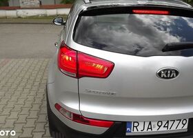 Кіа Sportage, об'ємом двигуна 1.69 л та пробігом 159 тис. км за 11210 $, фото 31 на Automoto.ua