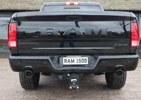 Черный Додж РАМ, объемом двигателя 5.65 л и пробегом 101 тыс. км за 63815 $, фото 30 на Automoto.ua