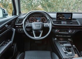 Audi Q5 2018 на тест-драйве, фото 3