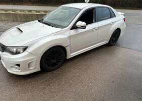 Белый Субару WRX STI, объемом двигателя 2.46 л и пробегом 93 тыс. км за 25583 $, фото 6 на Automoto.ua