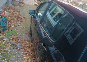 Рено Модус 2008 в Европе на Automoto.ua Рено Модус, объемом двигателя 0 л и пробегом 200 тыс. км за 1500 $, фото 6 на Automoto.ua