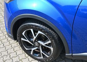 Тойота C-HR 2019 у Європі на Automoto.ua Тойота C-HR, об'ємом двигуна 1.2 л та пробігом 40 тис. км за 14889 $, фото 20 на Automoto.ua