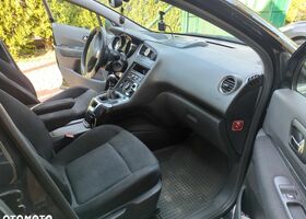 Пежо 5008, объемом двигателя 1.6 л и пробегом 227 тыс. км за 5378 $, фото 13 на Automoto.ua