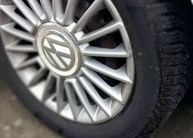 Фольксваген Ап 2012 у Європі на Automoto.ua Фольксваген Ап, об'ємом двигуна 0 л та пробігом 148 тис. км за 4375 $, фото 8 на Automoto.ua