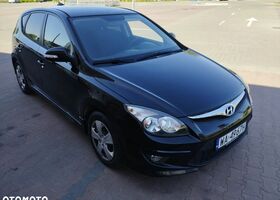 Хендай i30, объемом двигателя 1.59 л и пробегом 205 тыс. км за 6890 $, фото 21 на Automoto.ua